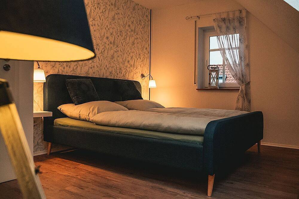 Ferienhaus Regine am See mit Privatstrand - Regine in Aurich, Landkreis Aurich
