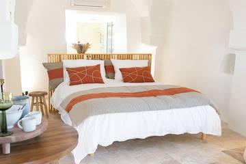 Chambre d’hôte pour 2 personnes, avec jacuzzi à Lançon-Provence