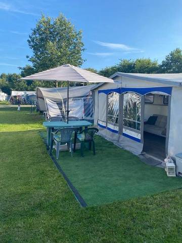 Camping für 4 Personen, mit Ausblick in Polnische Ostsee