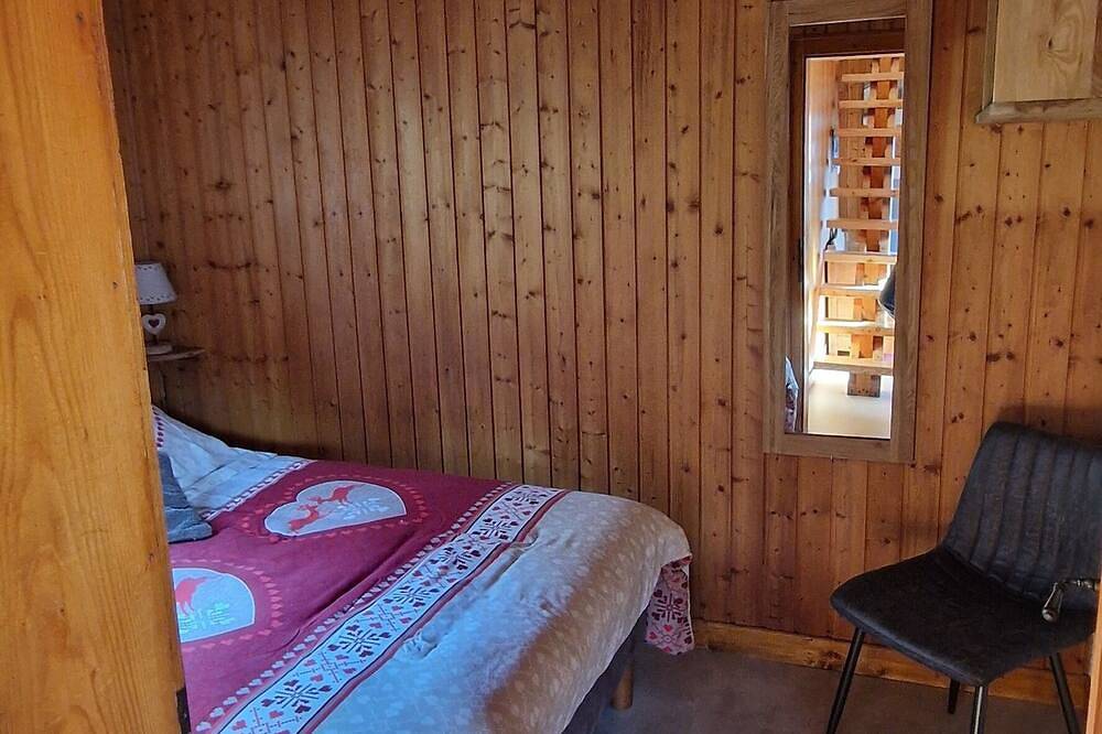 Independent chalet 3 *, near the resorts of Aravis and Lake Annecy in Thônes, Annecy region