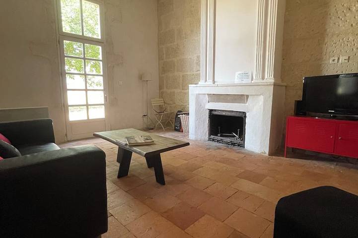 Maison de vacances pour 4 personnes, avec jardin et piscine à Saint-Gilles