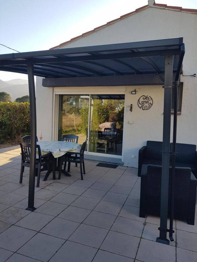 Location de vacances pour 5 personnes, avec piscine et vue ainsi que jardin et sauna, animaux acceptés à Céret - 3