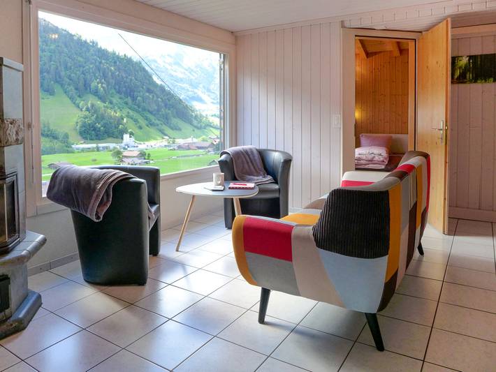 Ferienhaus für 6 Personen, mit Terrasse und Ausblick in der Schweiz - 3