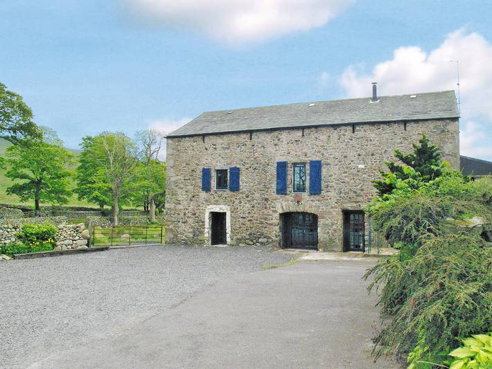 Cottage for 12 people, with garden, with pets in the Lake District