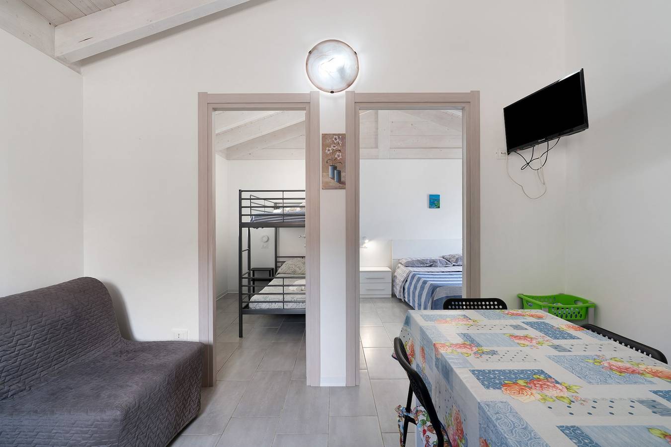 Apartamento entero, Casa Azzurra Beach frente al mar con acceso directo a la playa in Reitani, Municipio de Noto