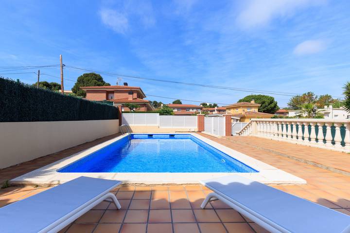 Finca für 9 Personen, mit Terrasse und Garten an der Costa Dorada - 4