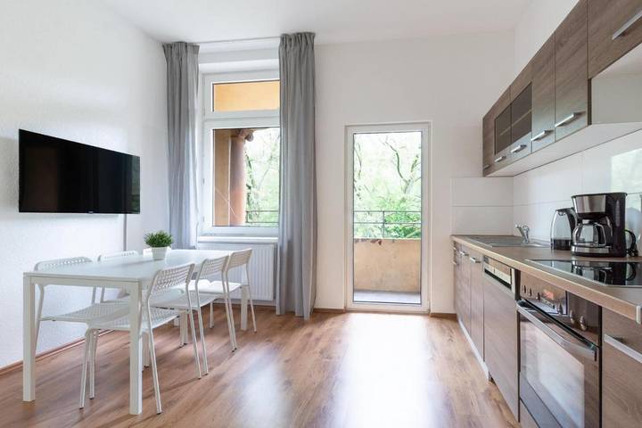 Ferienwohnung für 9 Personen, mit Balkon in Duisburg - 3