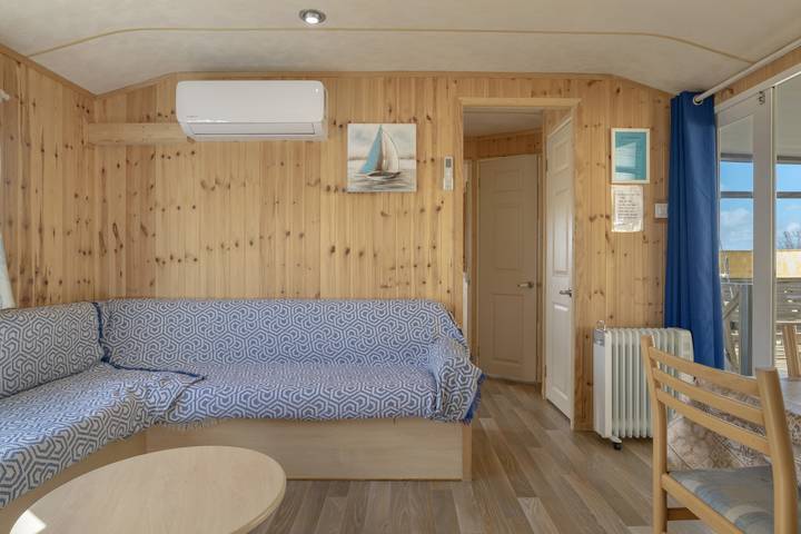 Apartamento 'Las Tres Hermanas 2' con piscina privada, Wi-Fi y aire acondicionado in Conil de la Frontera, Costa de la Luz