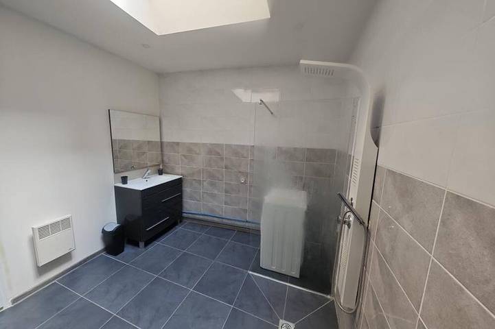 Appartement entier, Studio au cœur d'Amboise pour 2 pers, vue sur château in Amboise, Région de Tours