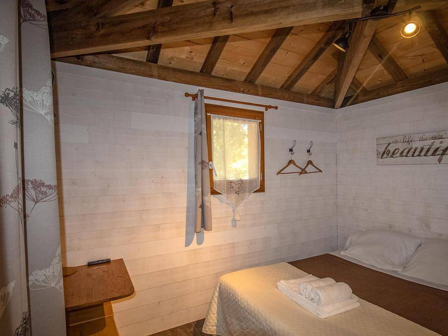Camping Landes Azur - Alojamiento 2 personas - Cabaña sobre zancos in Azur (desambiguación), Côte d’Argent