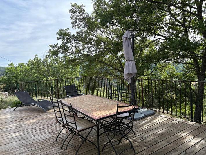 Location de vacances pour 6 personnes, avec Terrasse et Vue à Montferrat - 2