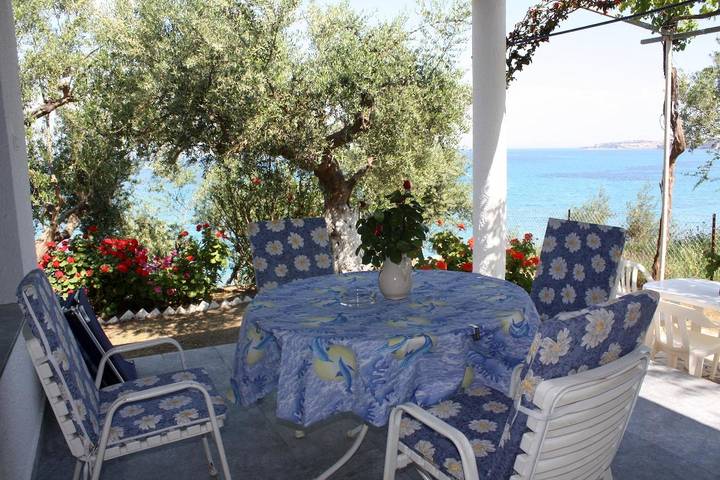 Chalet für 5 Personen, mit Garten und Terrasse in Griechenland - 3