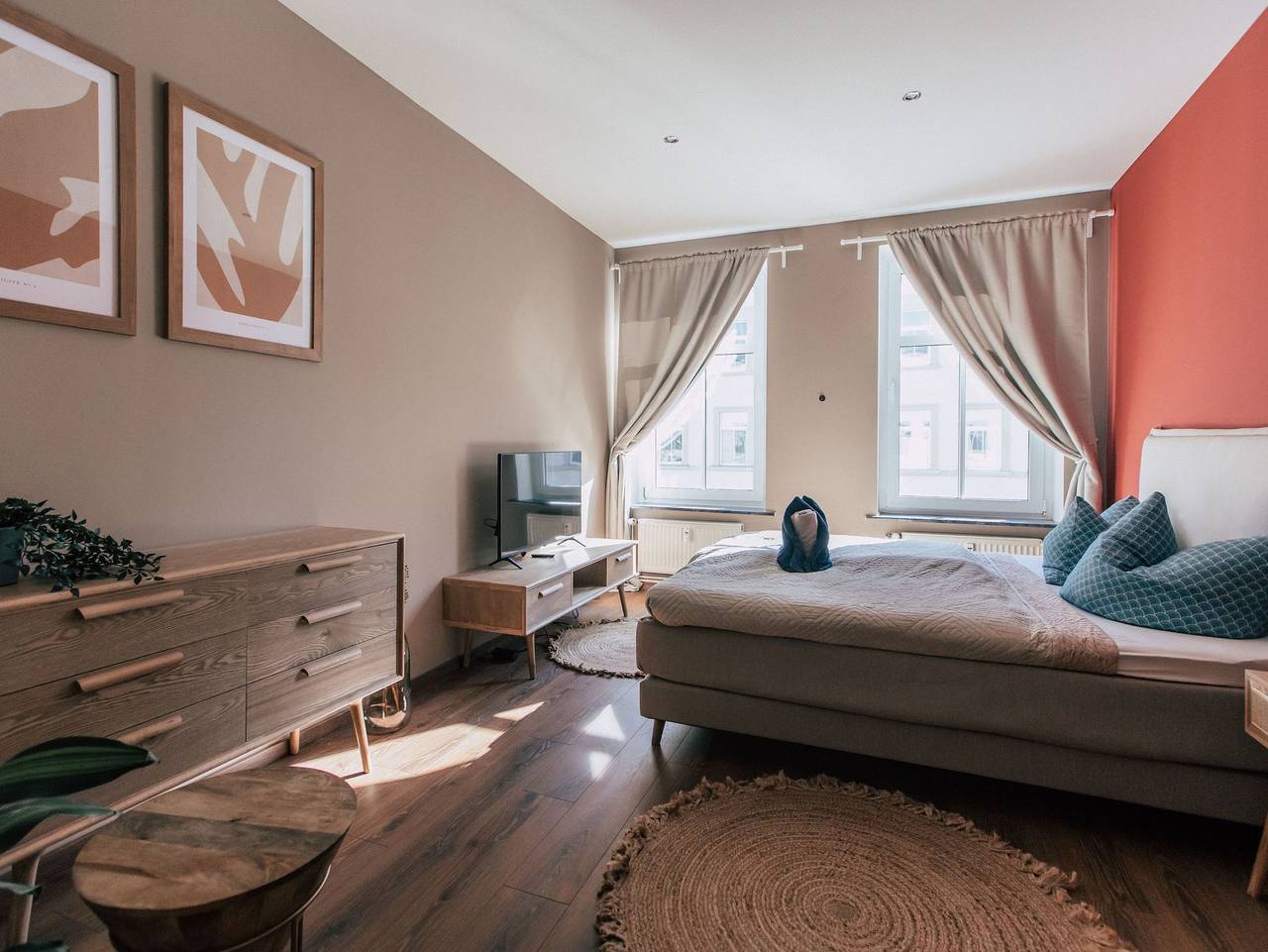 Ganze Ferienwohnung, Luga Homes - Mitte - *Midtown* 2-Zimmer-Appartement mit Küche in Leipzig Mitte, Leipzig