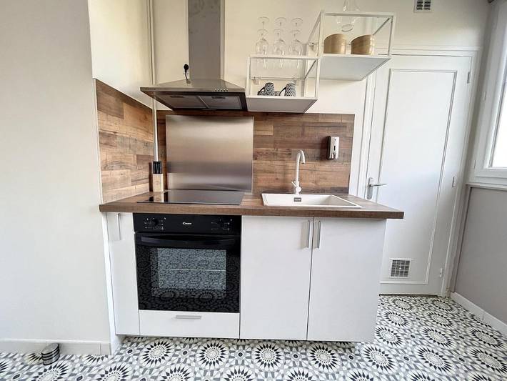 Gîte pour 8 personnes, avec balcon et vue, adapté aux familles à Épinay-sur-Seine - 4