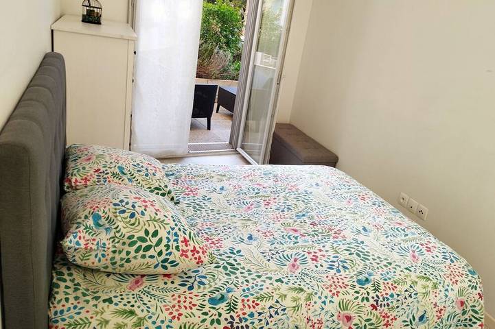 Appartement de vacances pour 4 personnes, avec jardin