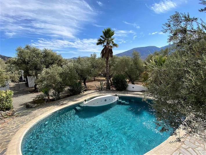 Casa de vacaciones para 9 personas, con Terraza además de Jardín y Piscina en Alpujarras - 2