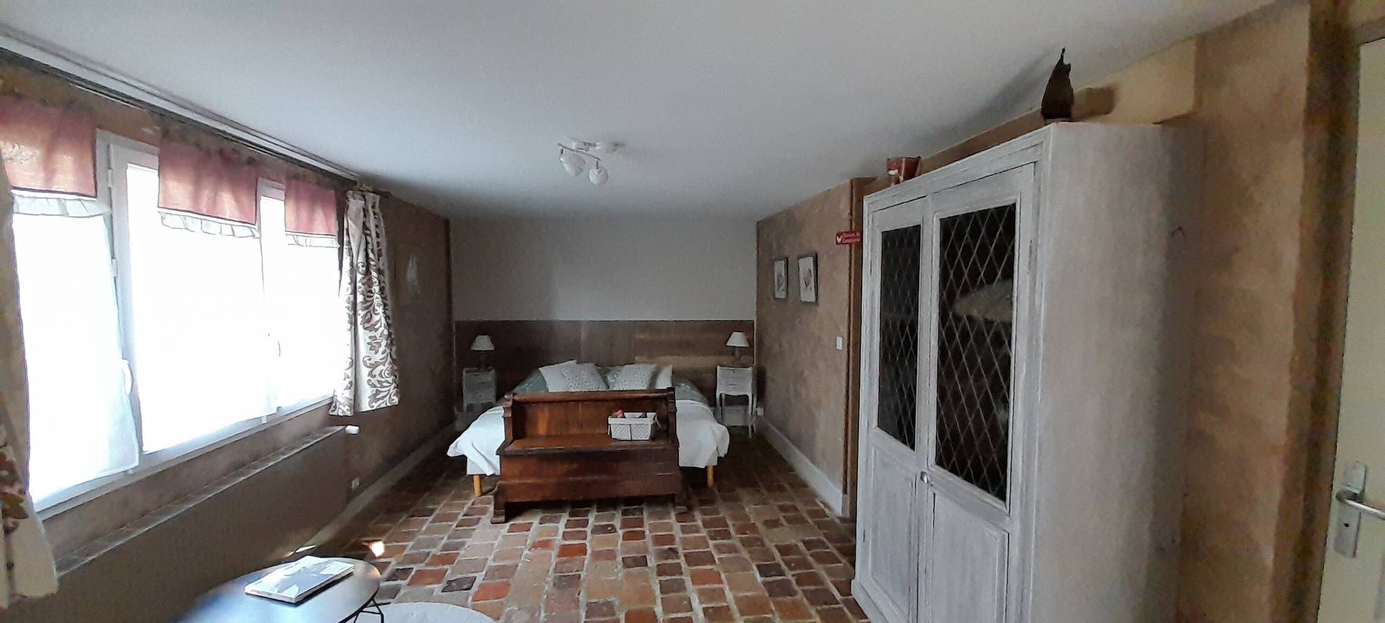 'Le Poulailler' Room with Shared Pool, Shared Terrace and Wi-Fi in Cheverny, Sologne