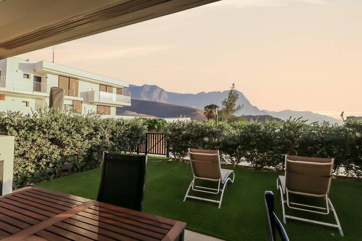 Ferienwohnung für 3 Personen, mit Garten und Terrasse sowie Pool, kinderfreundlich - 1