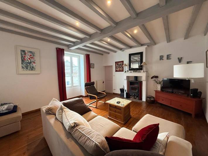 Location de vacances pour 7 personnes, avec Terrasse à Aulnay