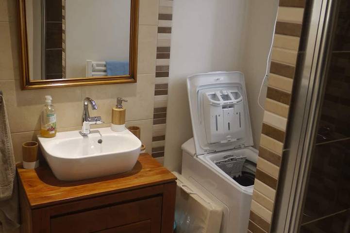 Gîte pour 4 personnes, avec terrasse et jardin à Étables-sur-Mer - 3