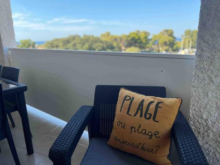 Gîte pour 7 personnes, avec balcon et vue dans Gare du Club Med Cocody - 3