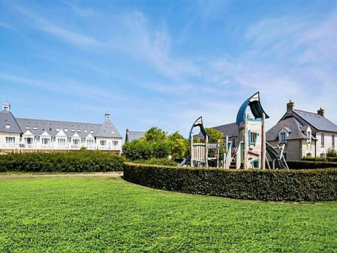 Location De Vacances pour 6 Personnes dans Notre-Dame-des-Flots, Région de Bayeux