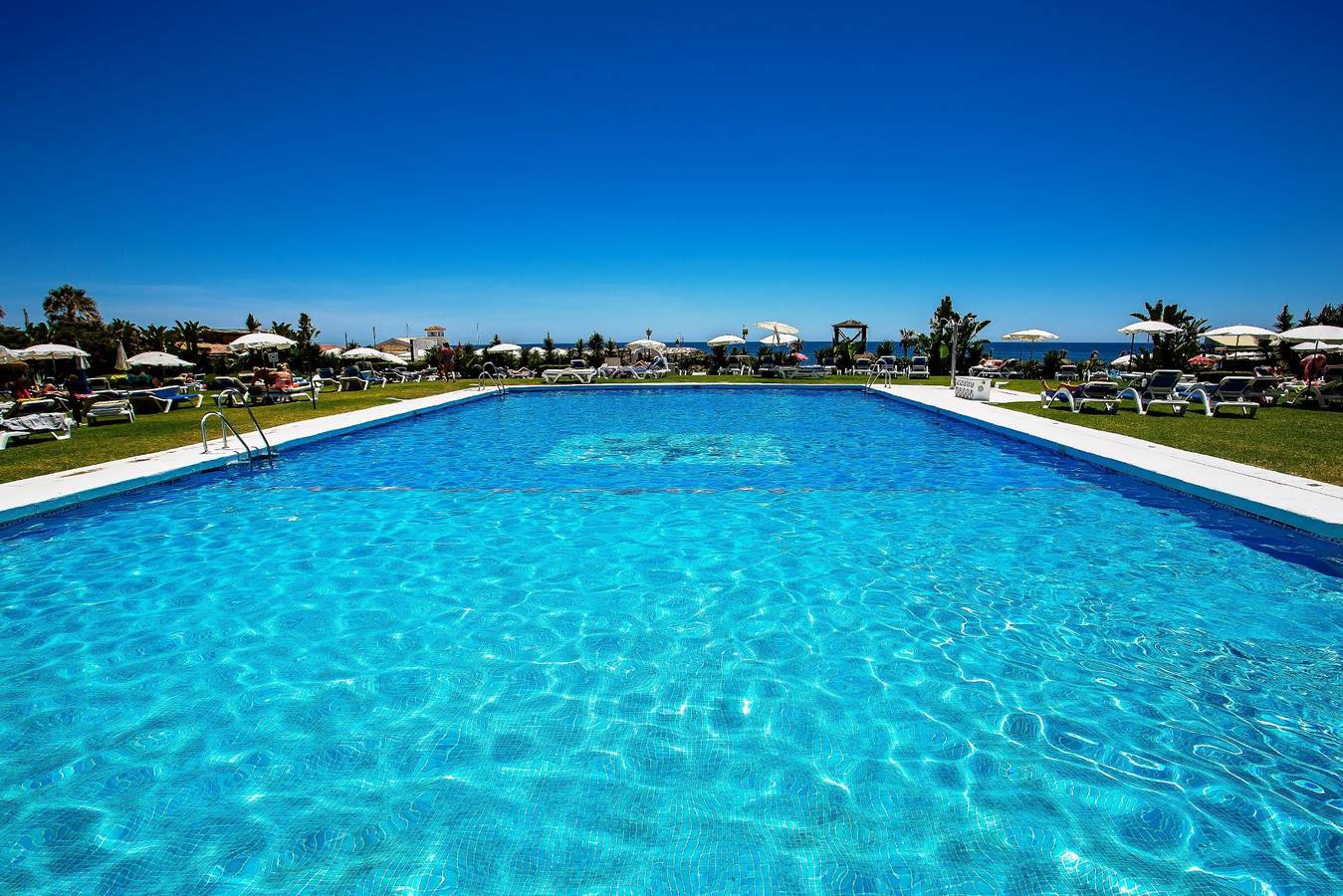 Geheel appartement, H49 Cabopino in Playa Cabopino, Marbella