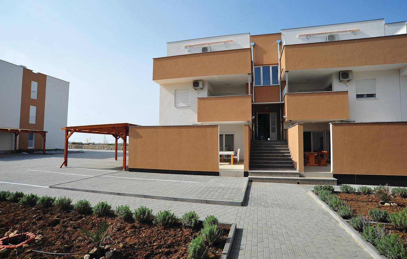 Cały apartament wypoczynkowy, Apartament wakacyjny dla 4 osób z taras in Nin, Zadar