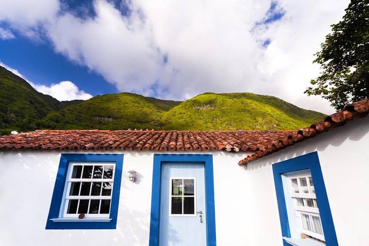 Location de vacances pour 4 personnes, avec vue et jardin dans São Jorge - 2