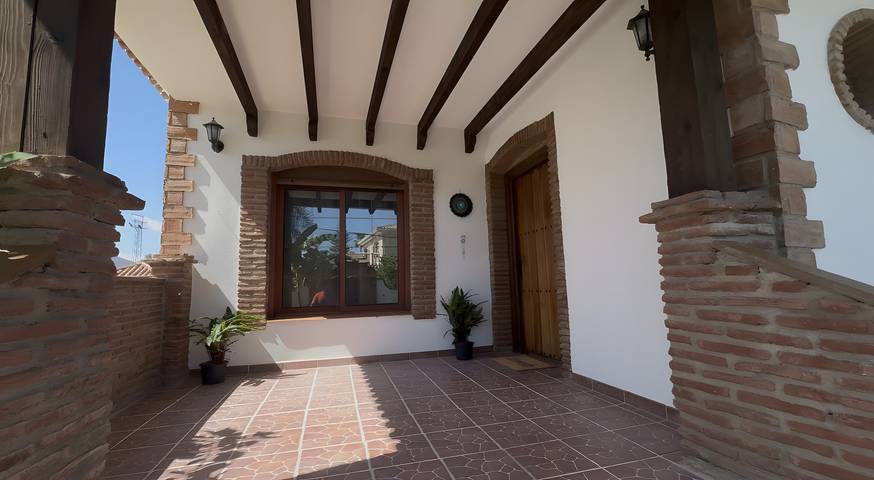 Villa 'Aranda' with Mountain View, Wi-Fi and Air Conditioning