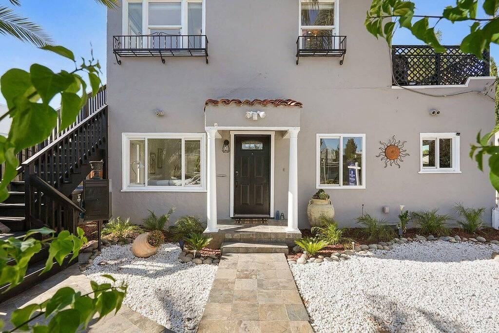 Ganze Wohnung, Private one bedroom top unit walking distance to downtown in Redwood City, Silicon Valley