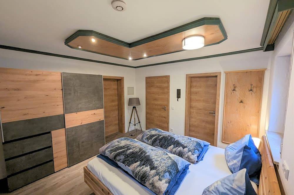 Apartamento entero, Cozy vacation apartment with 3 bedrooms, 2 bathrooms and outdoor seating area in Ruhpolding, Alpes Bávaros