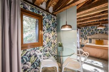 Apartahotel para 2 Personas en Malasaña, Madrid, Foto 2