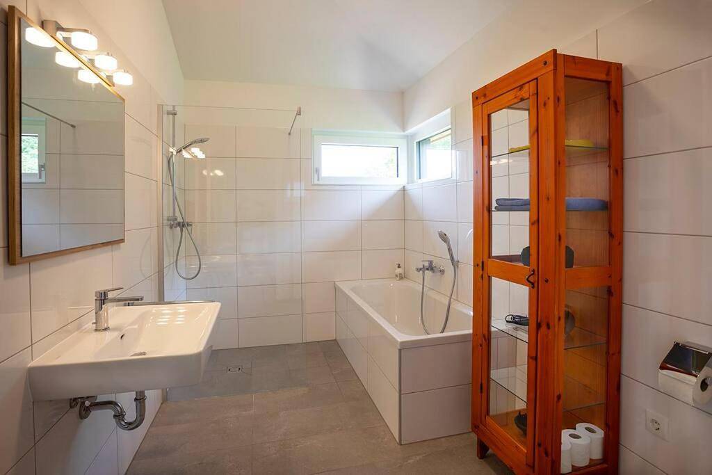 Three-Bedroom House in Innerschwand, Mondsee & Irrsee