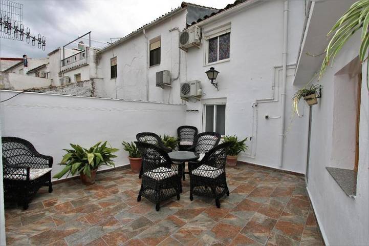 Casa rural para 2 personas, con terraza y jardín además de vistas y piscina en Martos - 3
