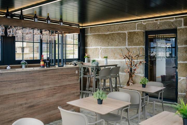 Bungalow für 2 Personen, mit Pool und Sauna sowie Garten und Ausblick in Portugal - 4