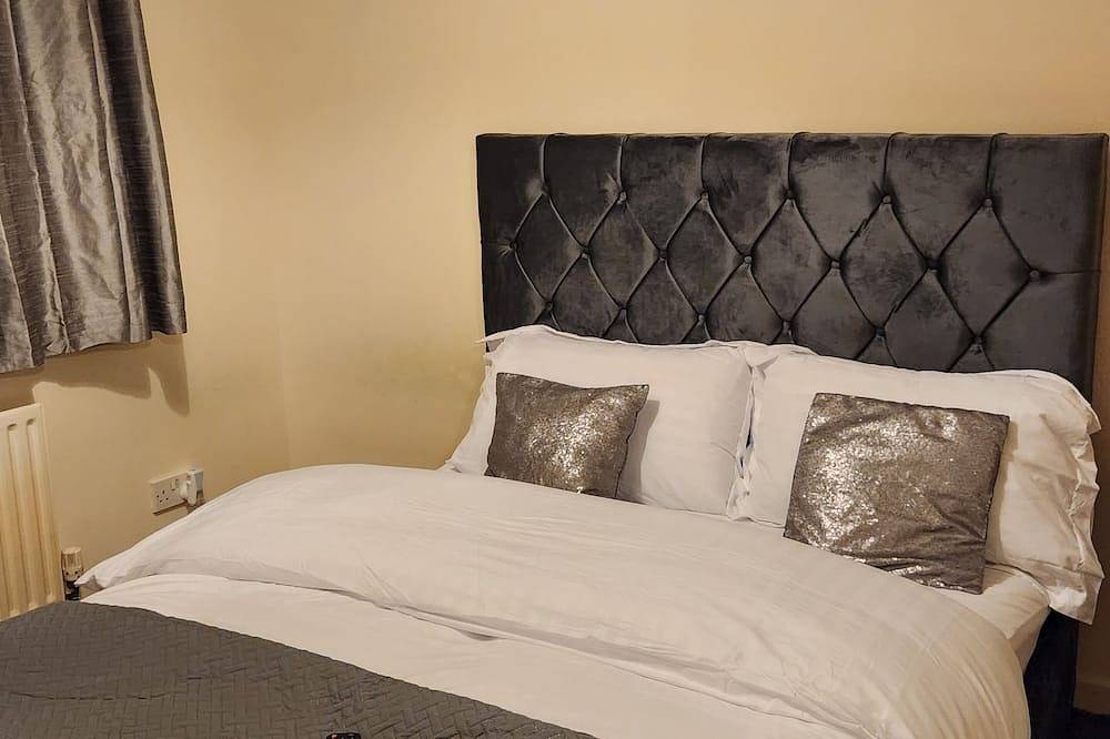 Captivating 3-Bed House in Kent in Bexley, Londres