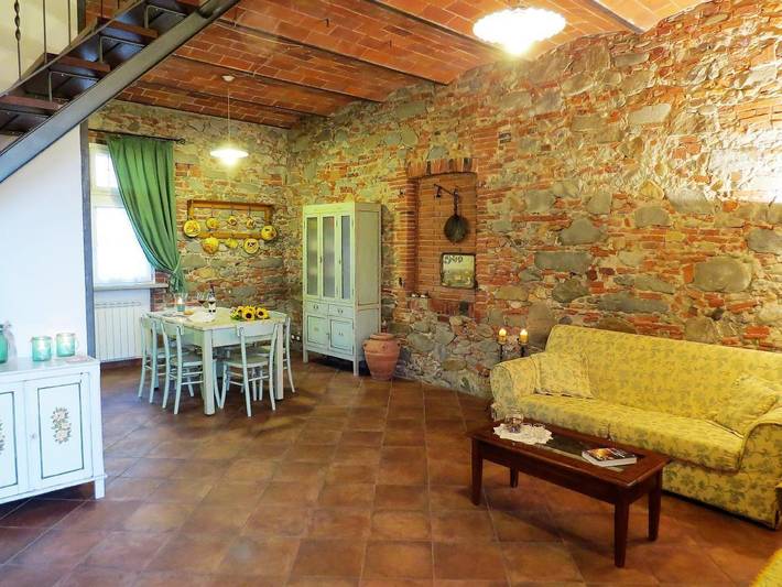 Appartamento per 6 persone, con balcone e giardino in Altopascio