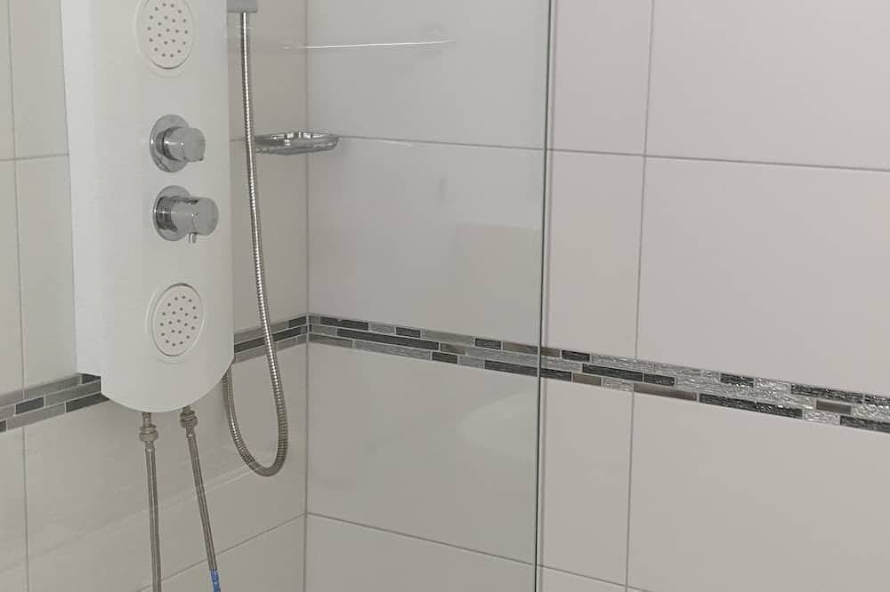 Ganze Wohnung, Kehl Allemagne Schöne 2 Zimmer Wohnung mit Terrasse 60M2 in Kehl, Mittlerer Schwarzwald