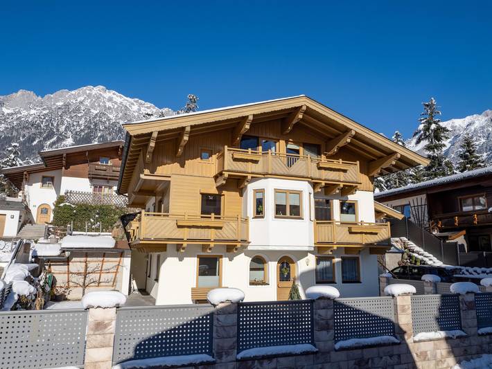 Ferienwohnung für 3 Personen, mit Terrasse und Garten in Scheffau am Wilden Kaiser - 2