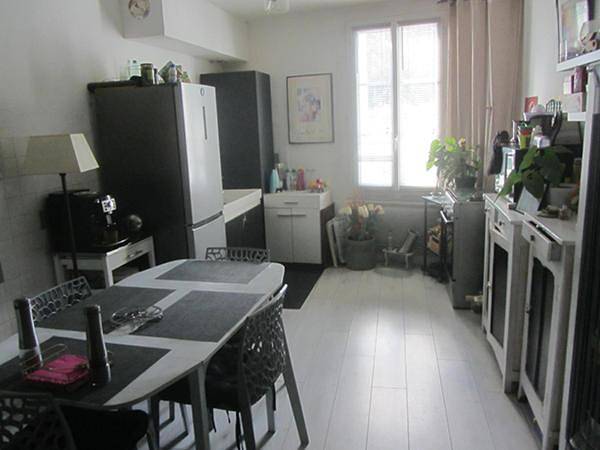 Appartement de vacances entier, Chez Annie Chambre chez l'habitant in Distré, Vallée de la Loire