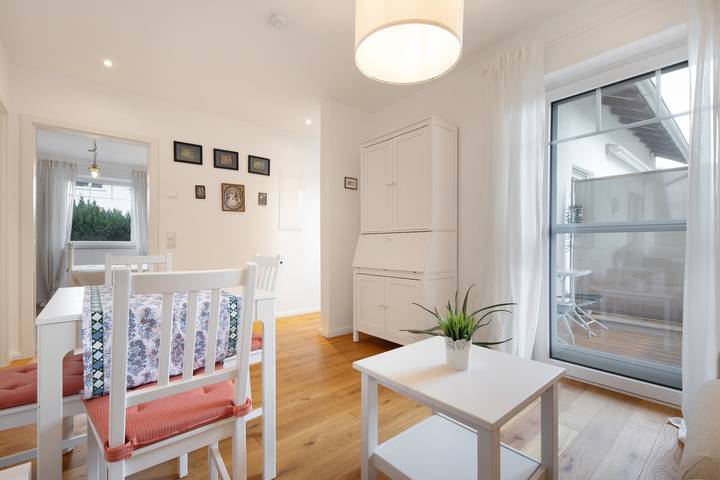 Ganze Wohnung, Apartment „Mit Terrasse“ mit Wlan in Neu-Anspach, Hochtaunuskreis