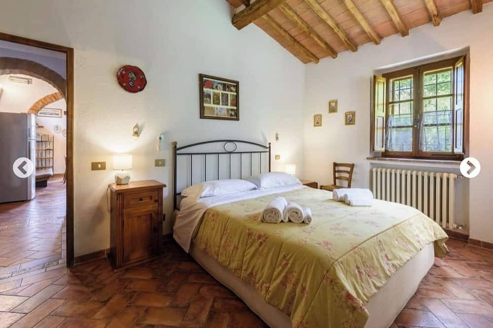 Villa privata nel cuore del chianti con vista su siena in Castellina in Chianti, Chianti