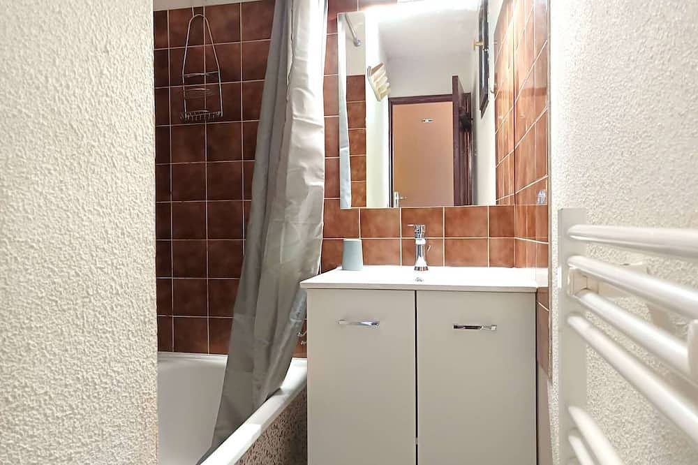 Apartamento entero, Dúplex T3 6 Pers, Parking, Cocina Equipada, Cerca de St Lary in Vielle-Aure, Parque nacional de los Pirineos
