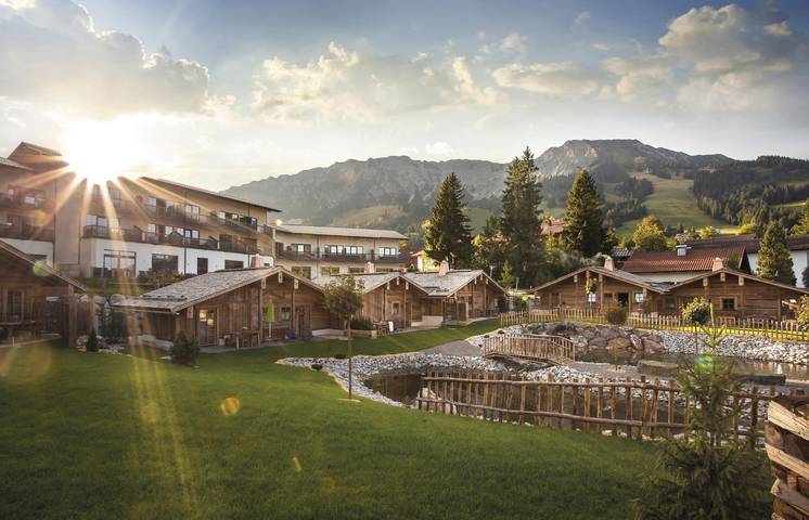 Ferienhaus für 2 Personen, mit Terrasse und Garten sowie Pool und Sauna