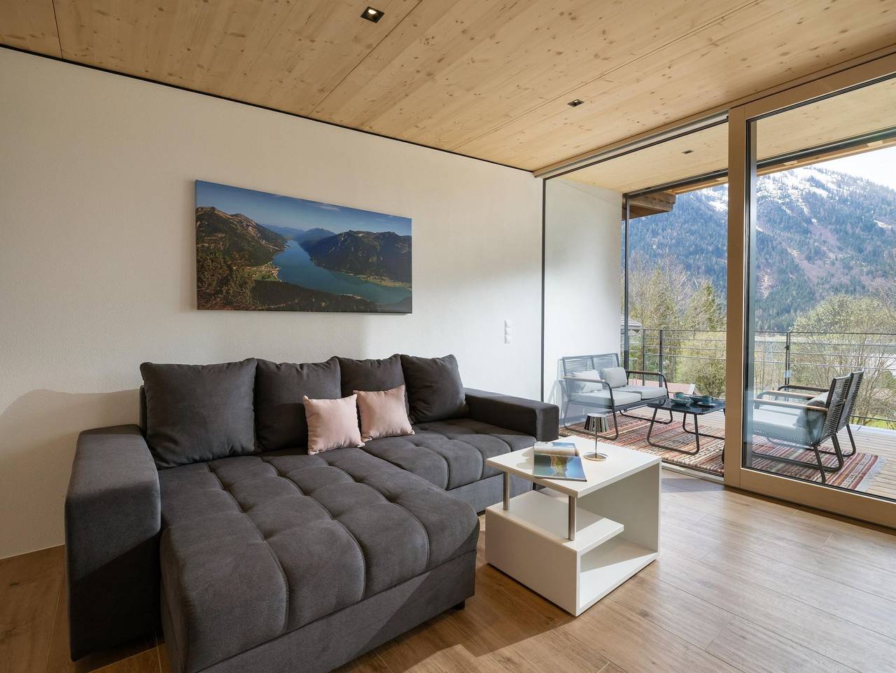 Ganze Ferienwohnung, Ferienwohnung Auszeit am See in Eben am Achensee, Brandenberger Alpen