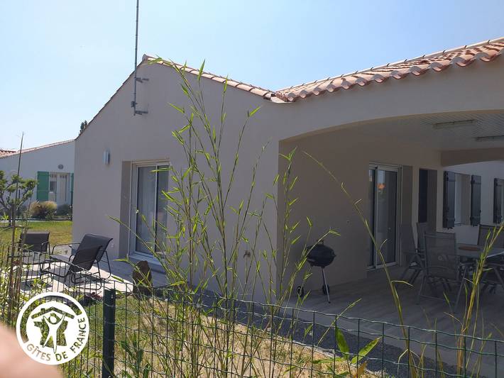 Casa con jardín cerca del ocean y rutas ciclistas in Beauvoir-sur-Mer, Vandea