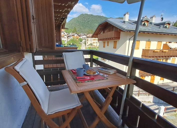 Hel lägenhet, Apartment 'Antelao Relax a Vinigo' with Mountain View, Private Terrace and Wi-Fi in Vodo di Cadore, Östra Dolomiterna