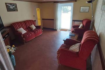 Gîte pour 4 personnes, avec terrasse et jardin à Tréguennec