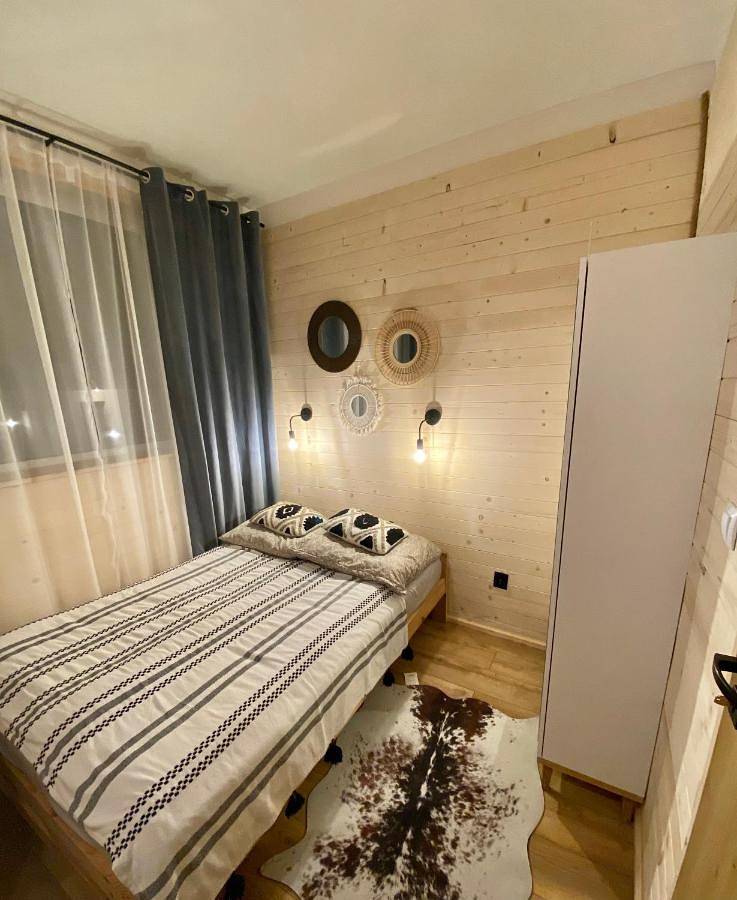 Double Room with Shared Bathroom in Ustrzyki Górne, Bieszczady